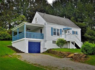 54 Gongaware Rd, Jeannette, PA 15644