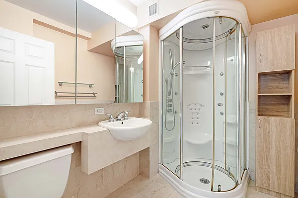 Rented by Corcoran | media 19