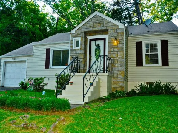 303 Nye Dr, Chattanooga, TN 37411