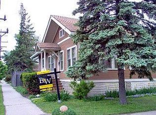 9544 Congress Park Ave, Brookfield, IL