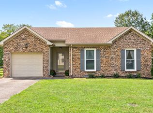 271 Kathleen Ct, Clarksville, TN 37043