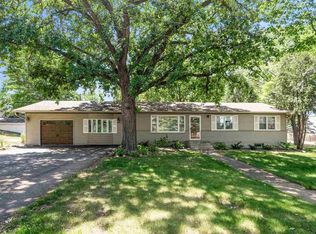 611 Carol Ave, Mora, MN 55051