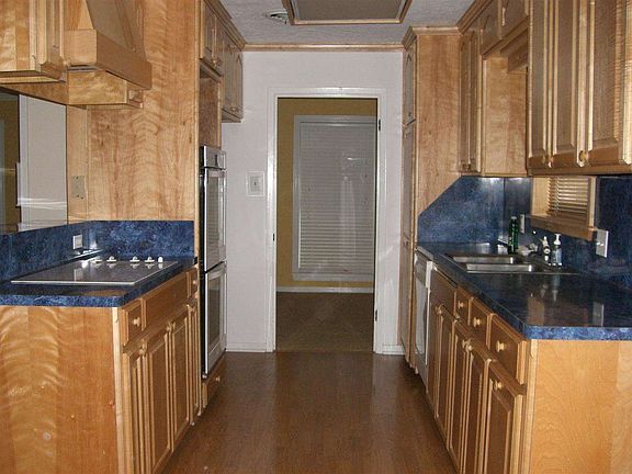2nd image of 2855 Wier Dr
