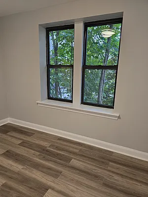 Rented by Dyer Estate Mgmt | media 3