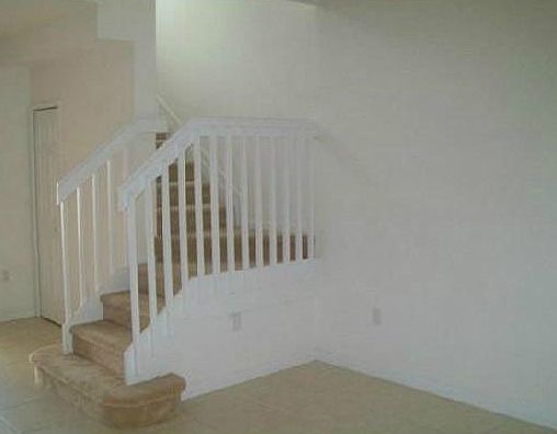 5th image of 2515 SE 14th Ave