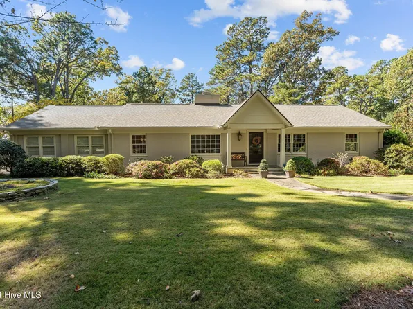 140 Riding Lane, Southern Pines, NC 28387