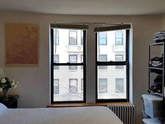 2nd image of 299 E 11th St #4N