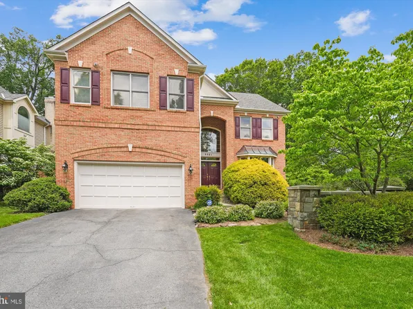 5501 Spruce Tree Ave, Bethesda, MD 20814