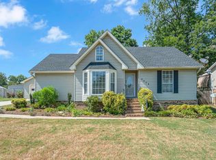8511 Lanewood Cir, Leeds, AL 35094