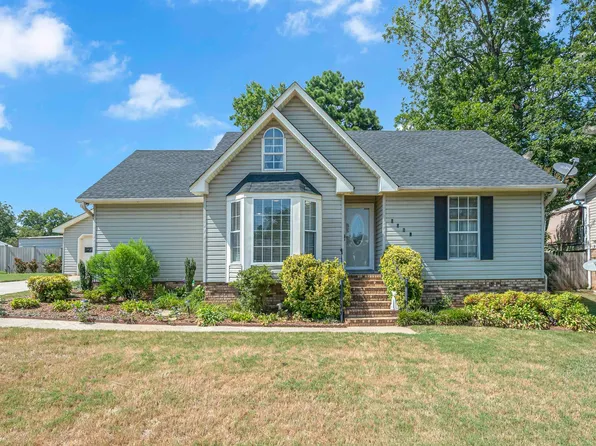 8511 Lanewood Cir, Leeds, AL 35094