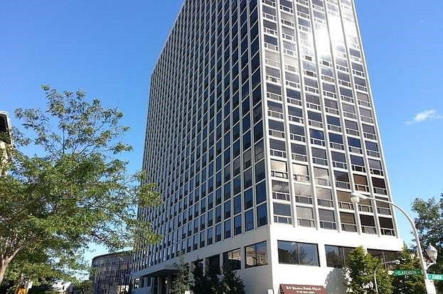 1st image of 4343 N Clarendon Ave APT 910