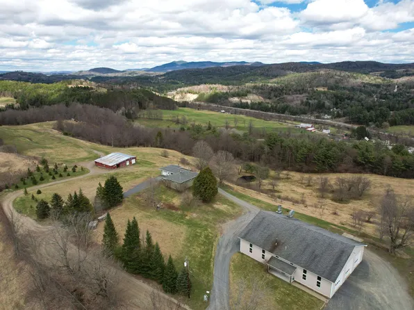 604 Lapierre Drive, St. Johnsbury, VT 05819