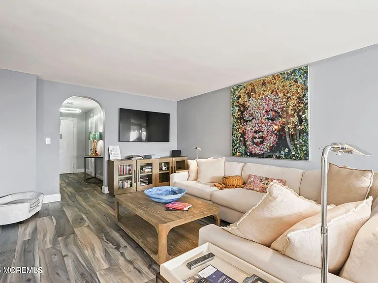 675 Ocean Ave #4I — Photo 8