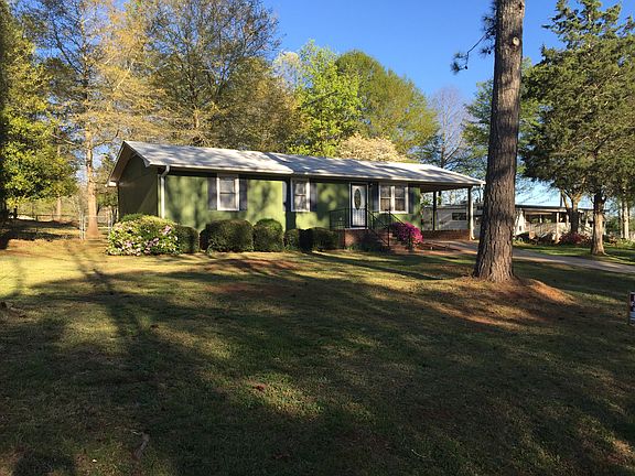 2nd image of 906 N Major Rd