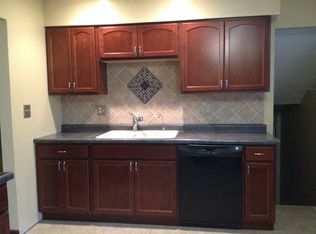 686 Holly Rd, Delaware, OH 43015