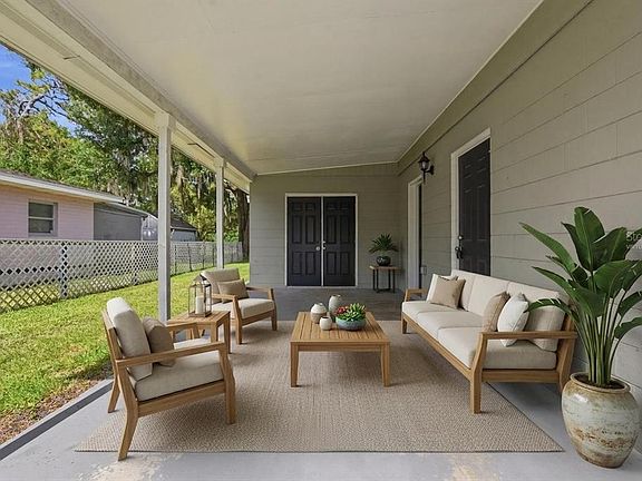 5th image of 917 KENSINGTON DRIVE