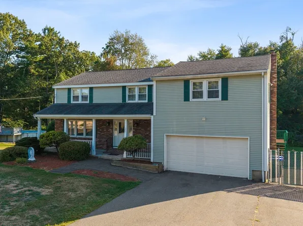 386 Forest St, Methuen, MA 01844