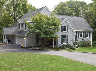 23 Cardinal Rd, Weston, CT 06883