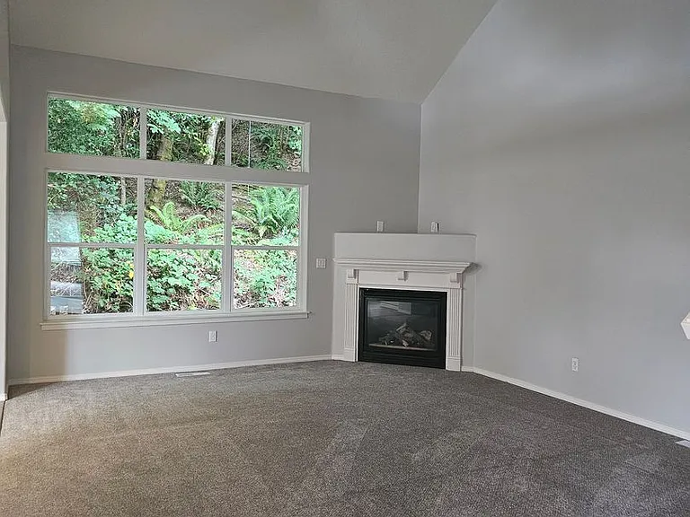 13200 SW Hidden Creek Pl — Photo 1