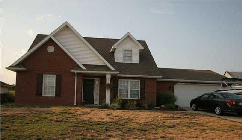 1st image of 206 W Savannah Dr