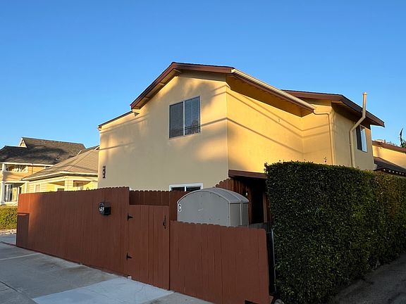 Front view of the property _ quiet residential neighborhood near Downtown Santa Barbara - 9 min. walk