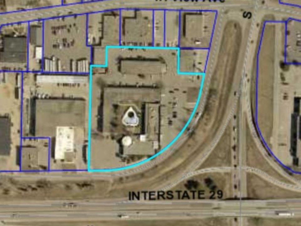 1st image of 1401 Zenith Dr