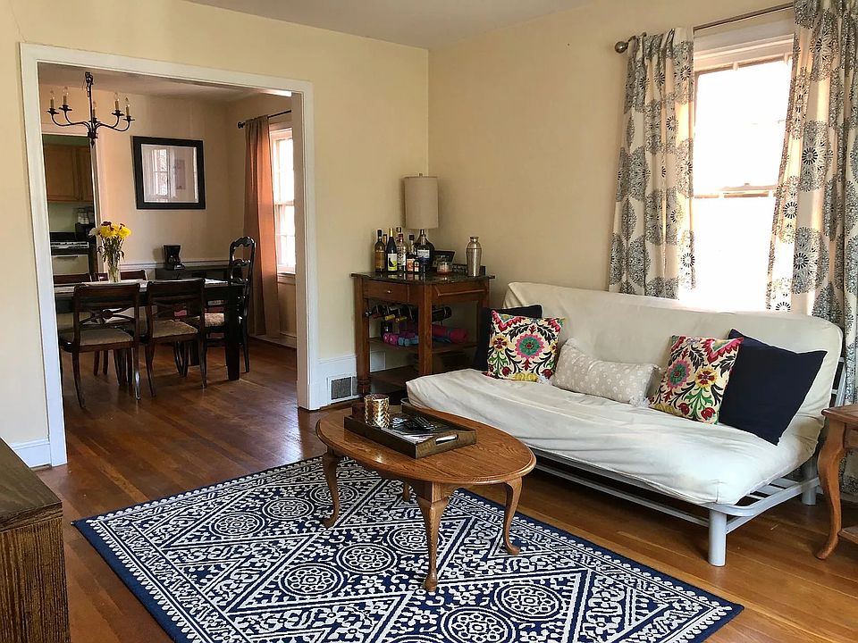 1st image of 3314 Park Ave #2