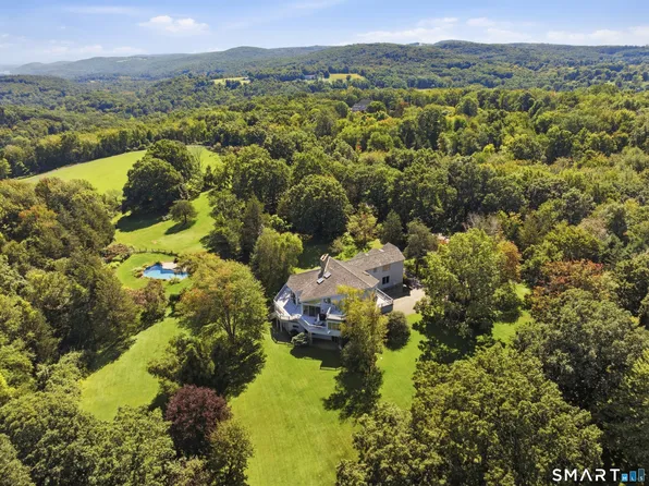 9 Ashley Lane, Sherman, CT 06784