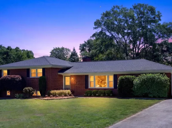 104 Central Ave, Mauldin, SC 29662