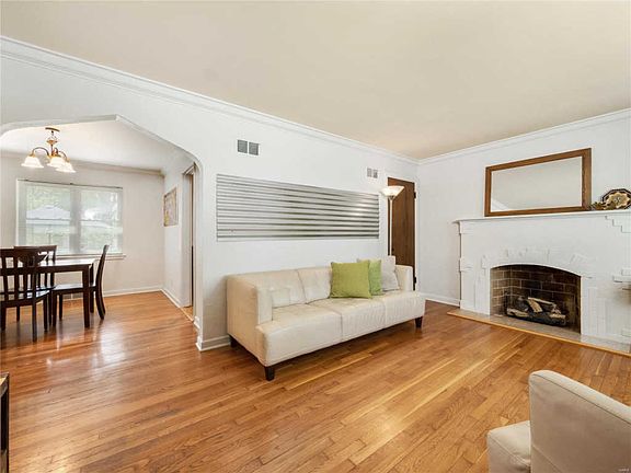 4th image of 5430 Bancroft Ave