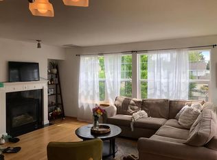 4103B Whitman Ave N, Seattle, WA 98103