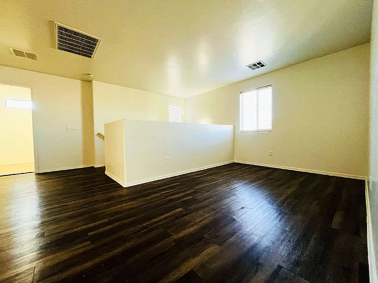 7216 N 72nd Dr — Photo 15