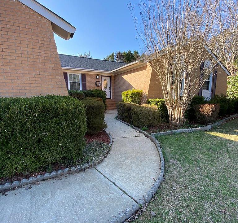 1st image of 108 Kenilworth Dr
