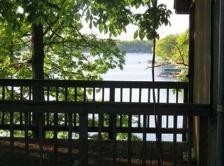 984 Ridge Ct, Chelsea, MI 48118