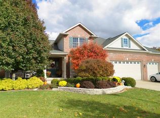 802 Will Ct, Crown Point, IN 46307