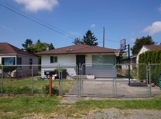 9011 38th Ave S, Seattle, WA 98118