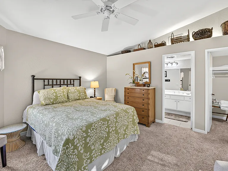 41385 W Woodhaven Dr — Photo 14