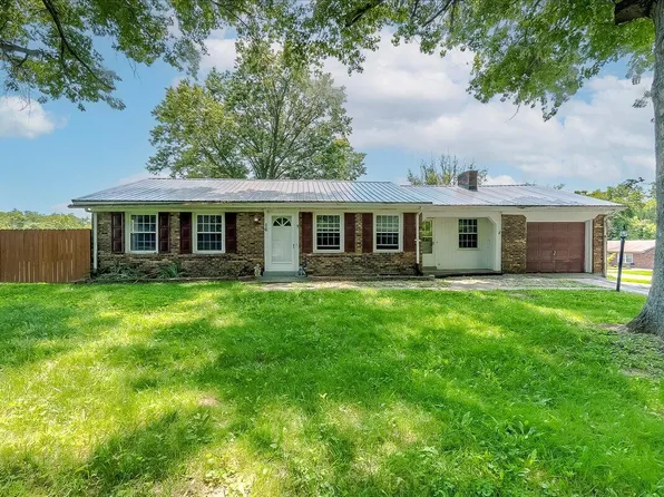 16 Meadowbrook Dr, Frankfort, KY 40601