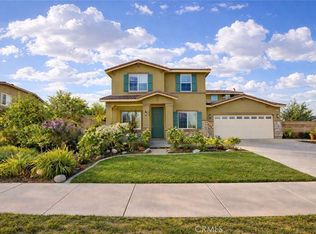 31801 Oakwood Cir, Yucaipa, CA 92399