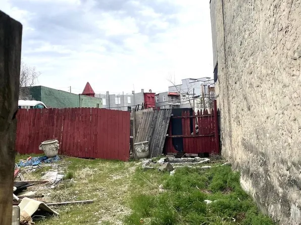 921 N Markoe St, Philadelphia, PA 19131