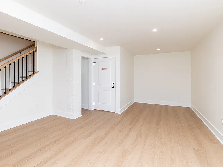 219 Trenton St #1 — Photo 13