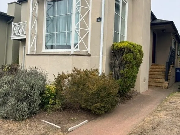 30 Sheffield Dr, Daly City, CA 94015