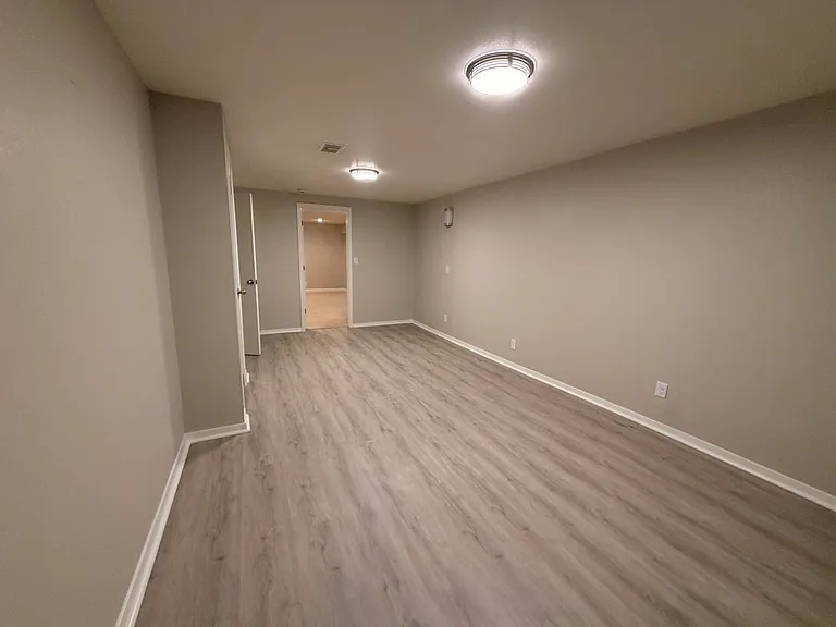 1216 Robin Dr — Photo 31