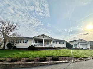 203 Madison Ave, Pleasant Unity, PA 15676