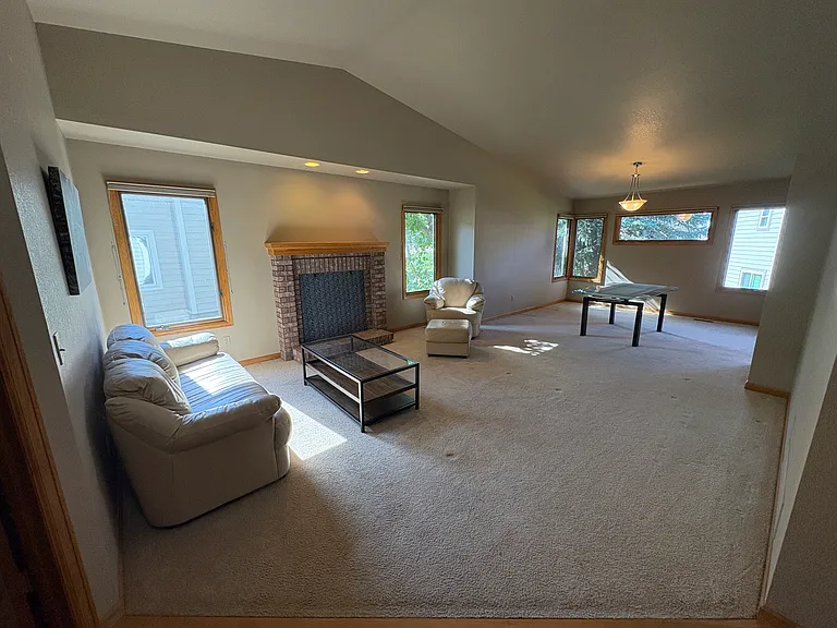 1113 Hawkeye St — Photo 12
