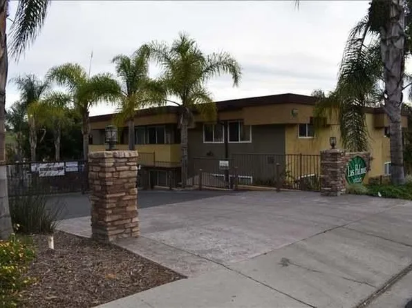 1661 Bayview Heights Dr Unit 24, San Diego, CA 92105