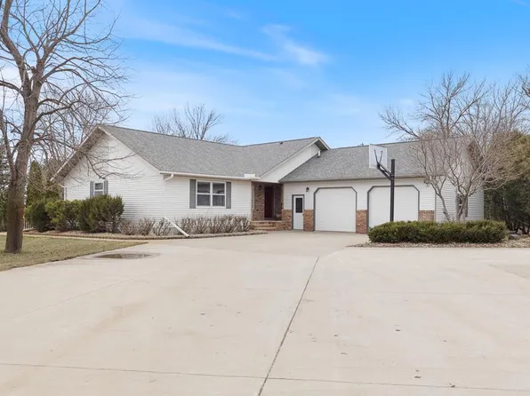 2780 290th St, Marshall, MN 56258