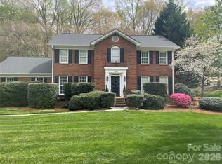 1308 Dumbarton Rd, Gastonia, NC 28054