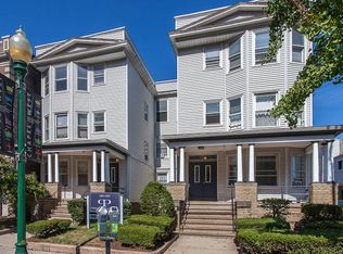 1401 Chapel St #1, New Haven, CT 06511