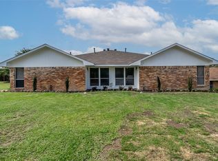 2155 Villa Pl #A-B, Carrollton, TX 75006
